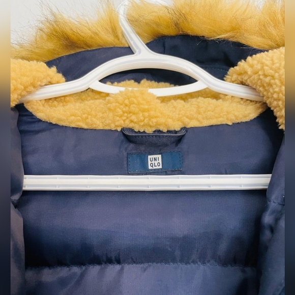 UNIQLO Boys Coat Navy Warm Jacket Waterproof 110cm 3-4 Removable Fur Hood - Picture 3 of 4